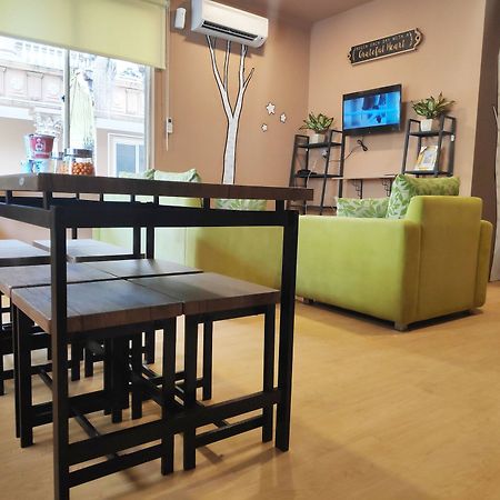 Vk Pods Jakarta - Hostel Bagian luar foto